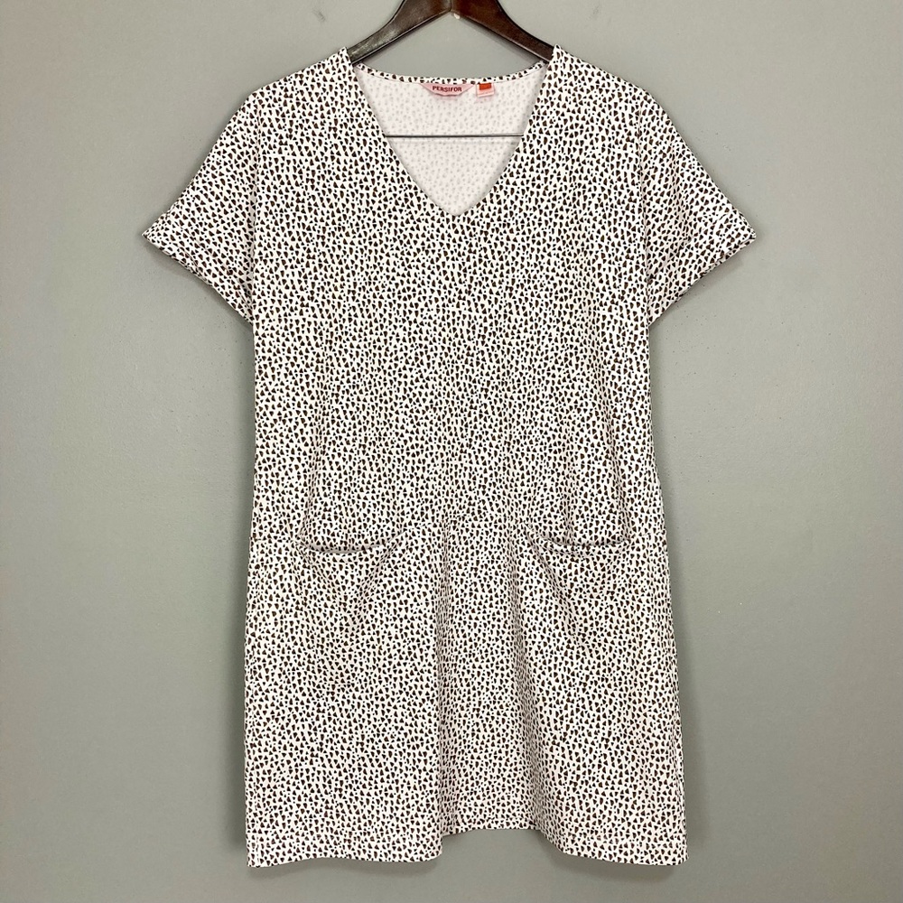 Persifor Bamsie V-Neck Shift Dress Women’s Size M Front Pockets Stretch Knit